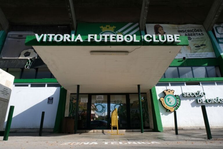 Vitória de Setúbal aprovou projeto imobiliário para reduzir dívida e regressar à I Liga