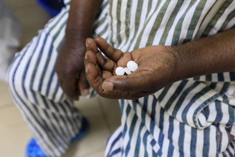 PJ investiga esquema de introdução ilícita de medicamentos em Moçambique
