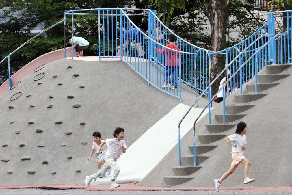 Japão regista queda recorde de populaçãpo em cinco anos
