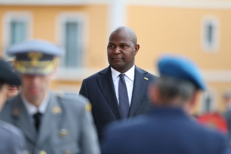 PR moçambicano promete condições para 