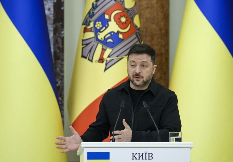 Zelensky rejeita proposta de Berlim para Kiev ser 