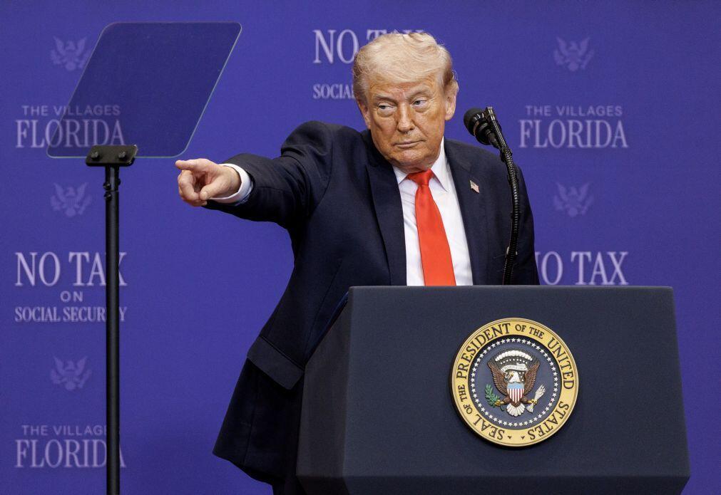 Donald Trump anuncia que Marinha americana vai escoltar navios presos no Estreito de Ormuz