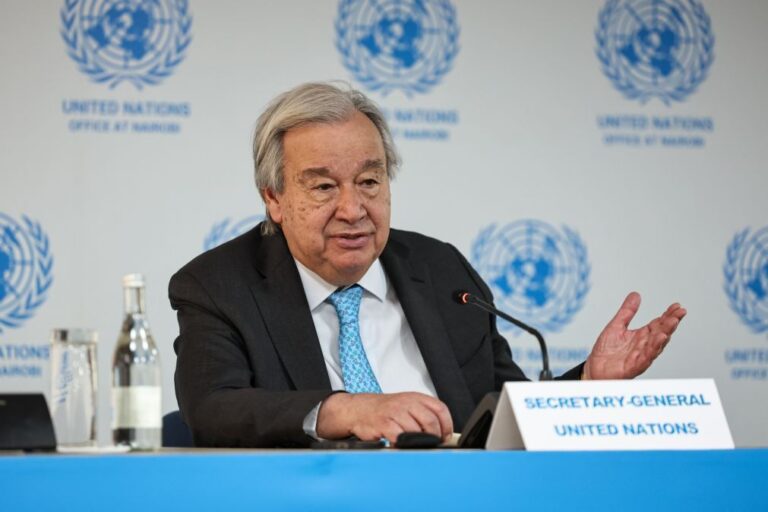 Israel suspende relações com António Guterres