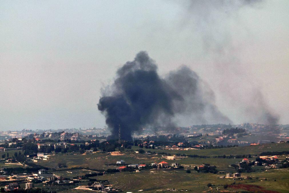 Ataques aéreos israelitas atingiram dois automóveis a sul de Beirute