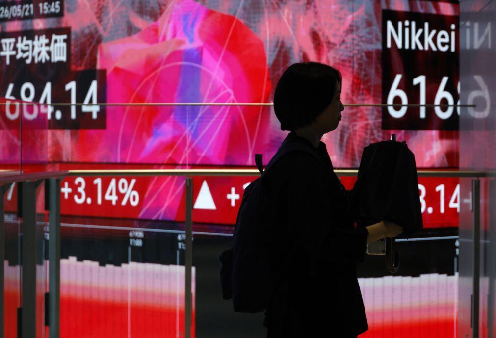 Nikkei quebra recorde e ultrapassa os 65.000 pontos na bolsa de Tóquio