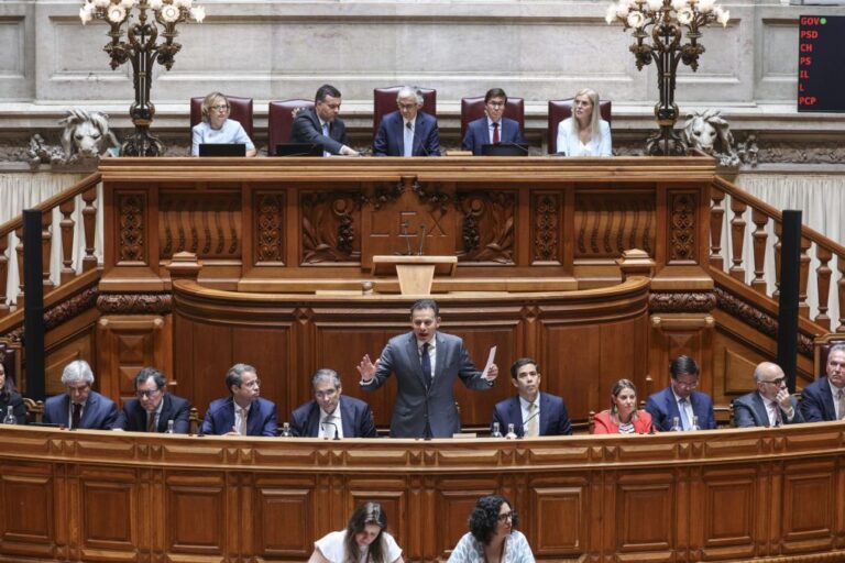 Primeiro-ministro considera 