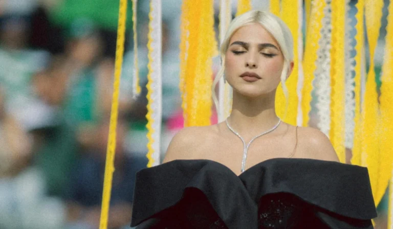 Bárbara Bandeira falta a concerto solidário em Leiria e canta o hino na final da Taça