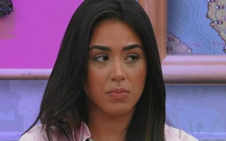 Desafio Final Bronca total! Liliana teve de ser agarrada para não agredir Pedro Jorge: 