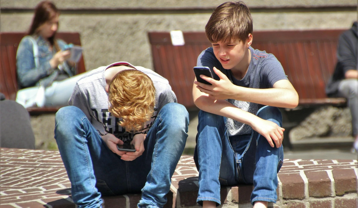 Redes sociais proibidas até aos 16 anos: Portugal aprovou a lei, mas o debate está longe de acabar