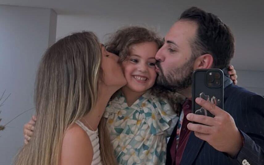 Secret Story Fotos de Ricky com Liliana e a filha em casa mostram interior de luxo!