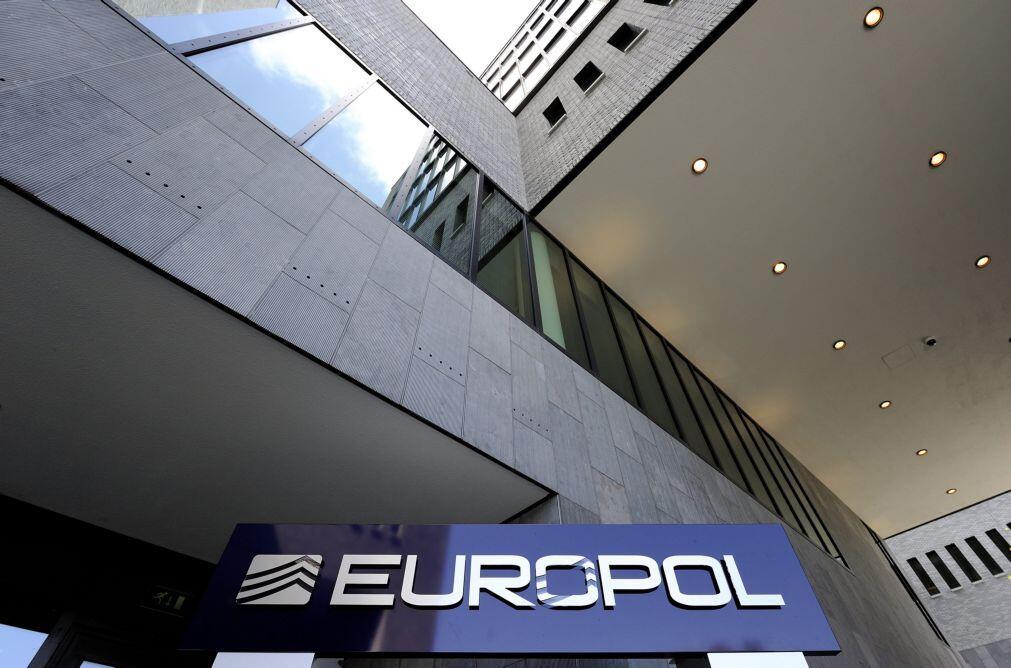 Bruxelas quer reforçar Europol com novas tecnologias e melhorar cooperação entre países