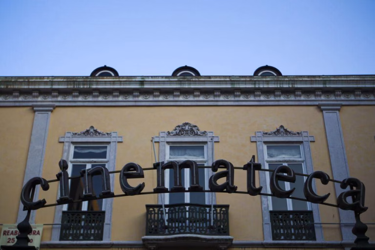 Cinemateca mostra em Lisboa como se projeta um filme em película