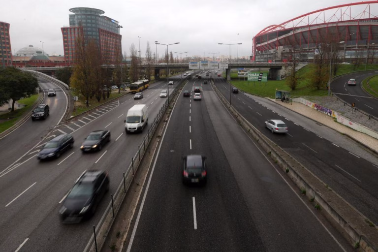 Proposta sobre pagamento do IUC chega à AR e prevê ano transitório em 2027