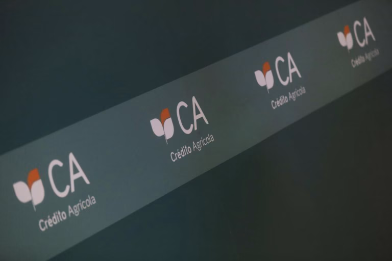 Lucro do Crédito Agrícola baixa 34% para 289 ME em 2025