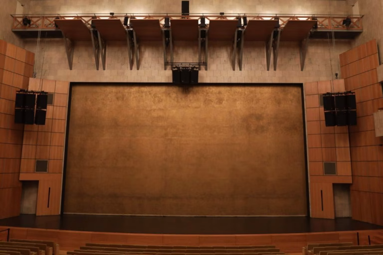 Teatro S. Carlos e CCB apresentam derradeira versão de 