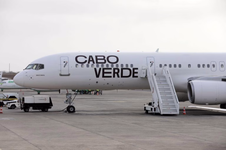Governo de Cabo Verde concede aval de 5,97 ME à companhia de transportes aéreos