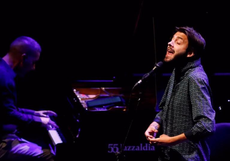 Salvador Sobral, Paulo de Carvalho e Fernando Tordo assinam carta aberta de apoio a Seguro