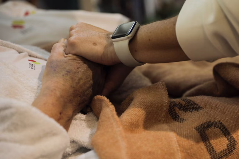 Quase 2.800 utentes aguardam nos hospitais por resposta social ou vaga em cuidados continuados