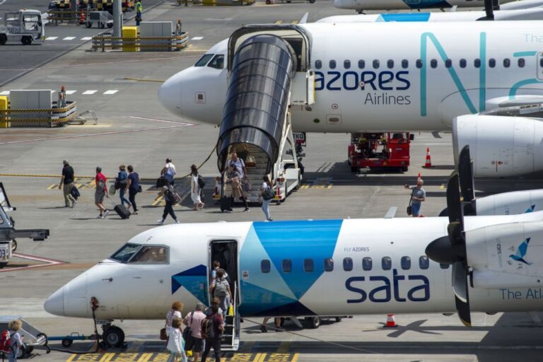 SATA reajusta operação após 175 voos afetados pelo nevoeiro em Ponta Delgada