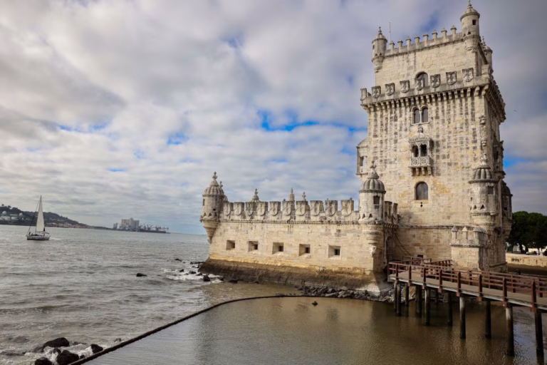 DBRS mantém previsão de crescimento do PIB português em 2026 mas melhora 2027