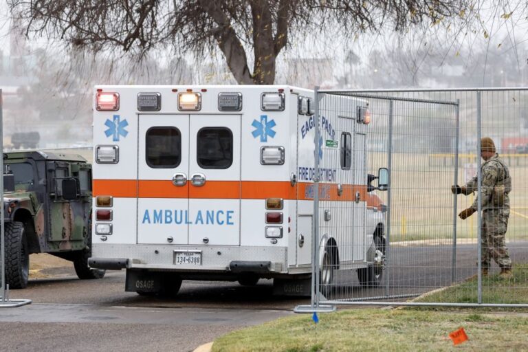 Doze mortos em queda de avião no estado de Missouri, Estados Unidos