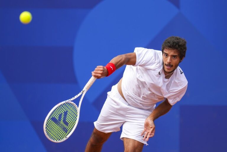 Francisco Cabral eliminado na primeira ronda de pares do torneio de Halle