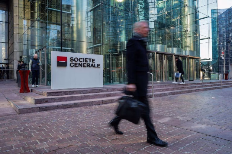 Banco Société Générale planeia cortar 1.800 postos de trabalho em França