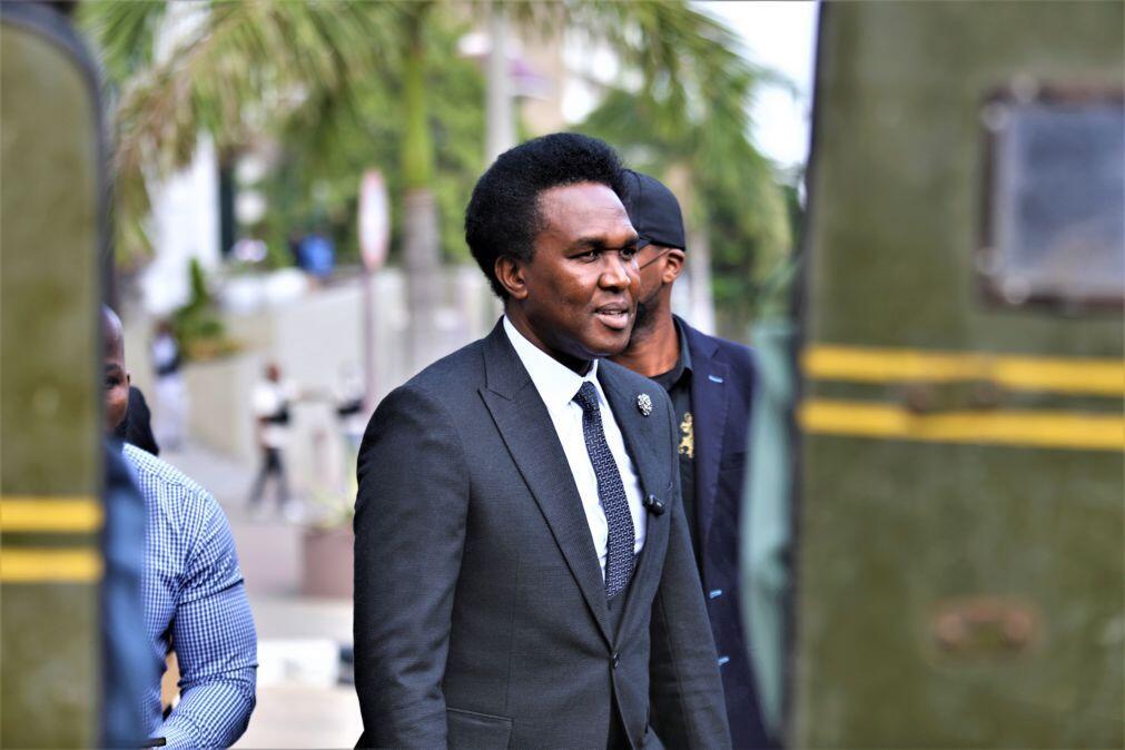 Gás lacrimogéneo e quatro feridos à chegada de Venâncio Mondlane a Nampula, Moçambique