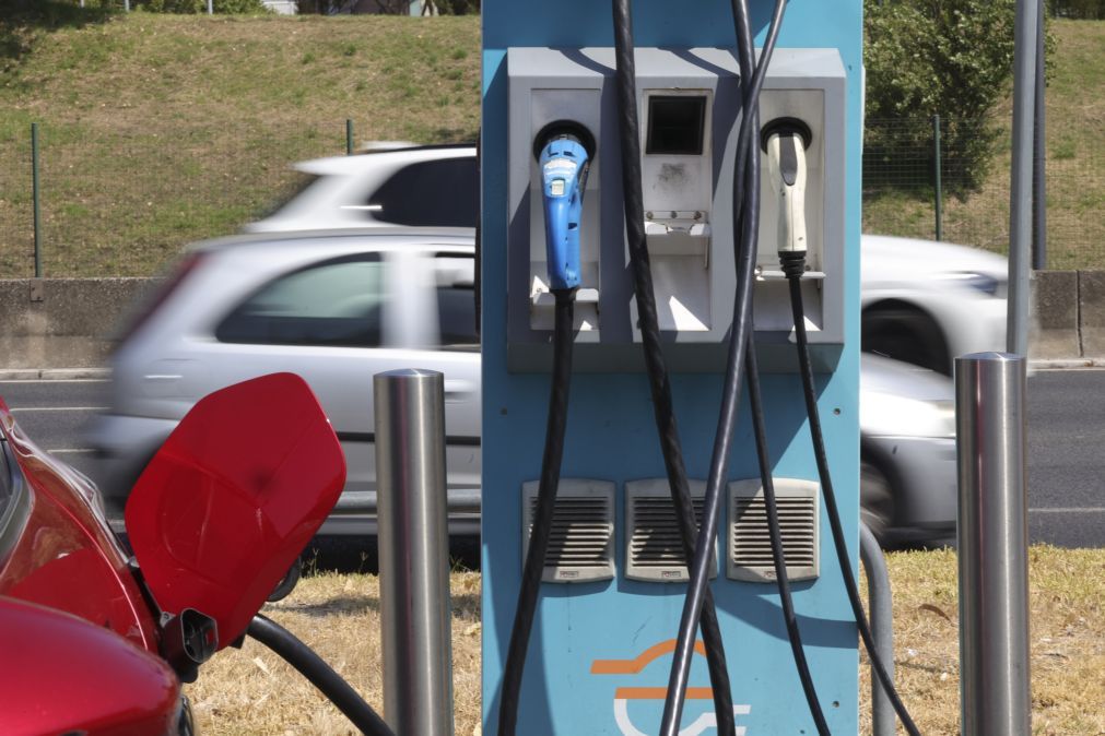 Governo abre novo concurso de 10 ME para apoiar compra de veículos elétricos