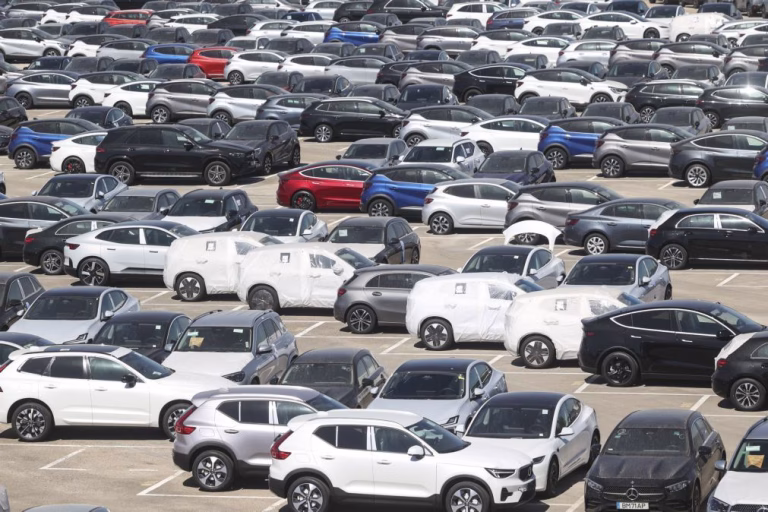 Vendas de automóveis novos na UE registam aumento de 5,1% em abril