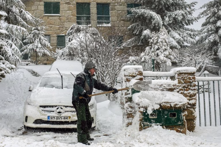 Depressão Ingrid traz chuva, neve, vento e agitação marítima até sábado