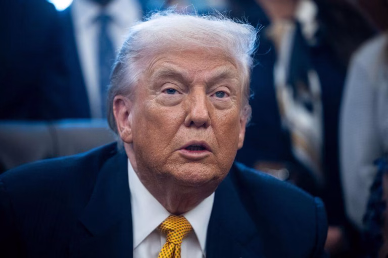 Trump ameaça invocar Lei da Insurreição para justificar tropas em Minneapolis