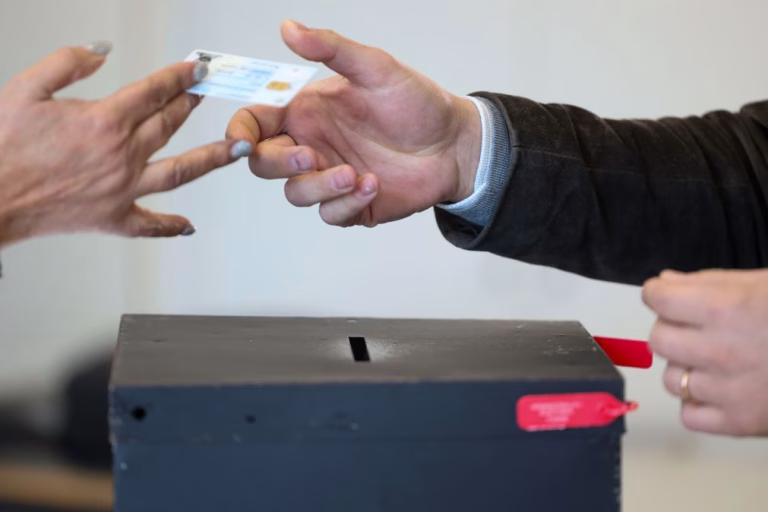 Câmara da Golegã adia eleições presidenciais para dia 15 para evitar deslocações