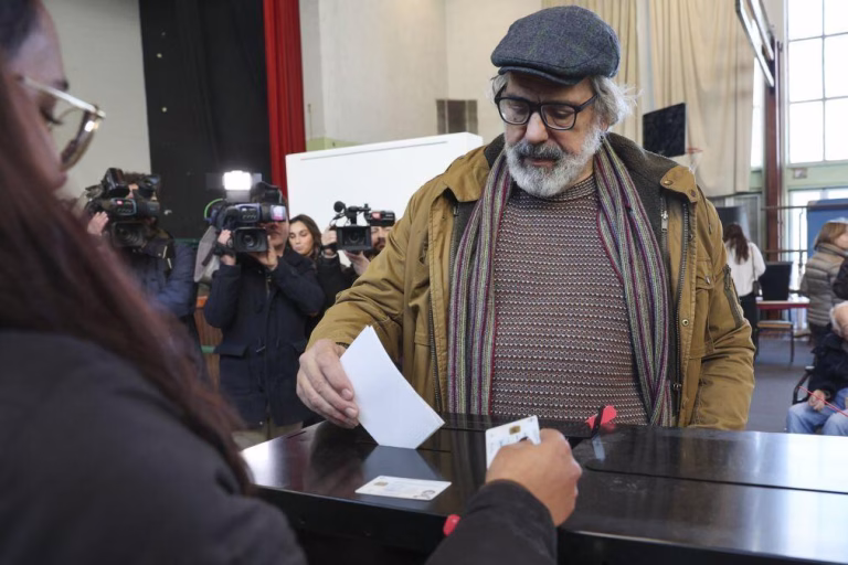 É um dia muito importante para a democracia - Manuel João Vieira