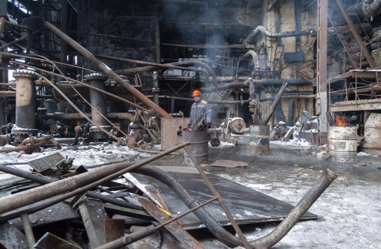 Mais 2.600 imóveis sem aquecimento em Kiev após novo ataque russo