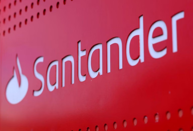 Santander negociará com sindicatos espanhóis acordo de pré-reformas, mas sem meta de saídas