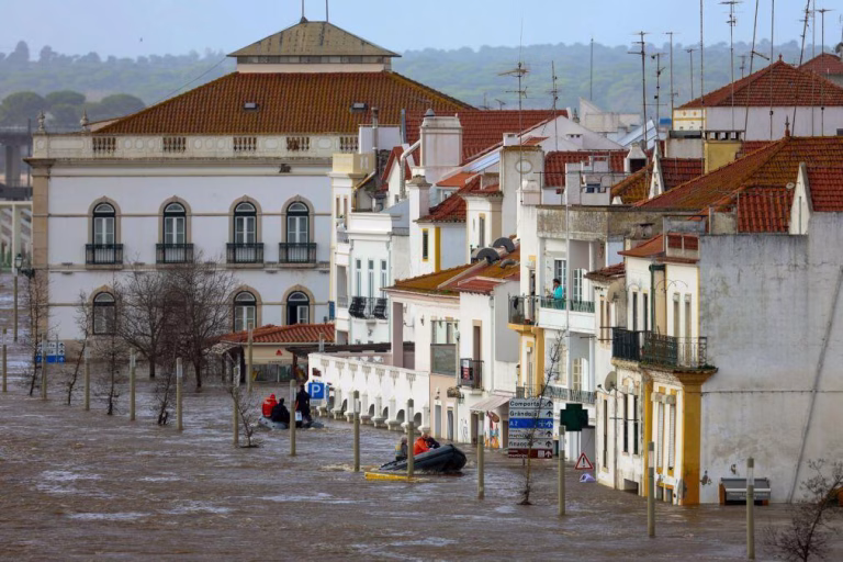 Câmara de Alcácer do Sal adia para dia 15 eleições presidenciais