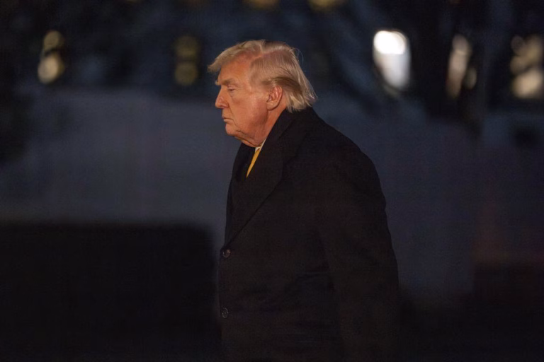 Trump diz a Netanyahu que pretende continuar negociações com Teerão