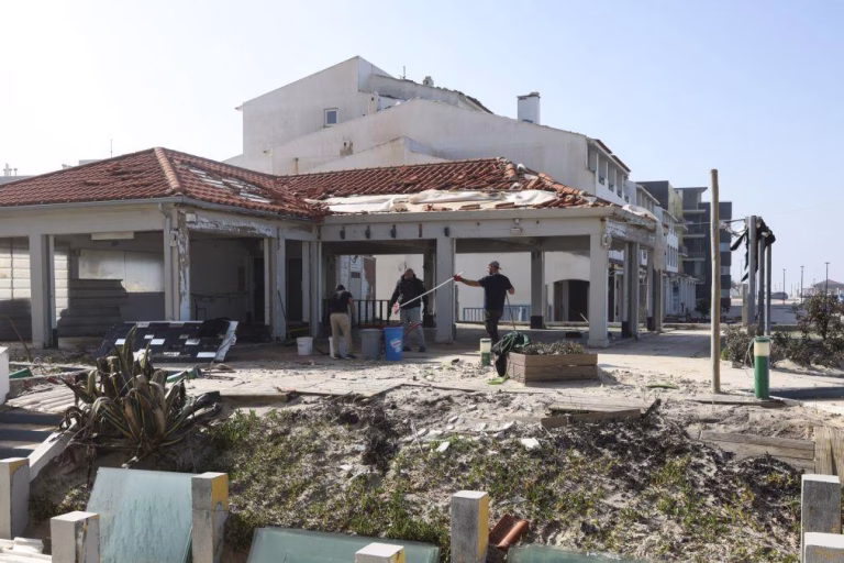 Mau tempo: Mais de 8.300 candidaturas a apoios para reconstrução de casas em Leiria