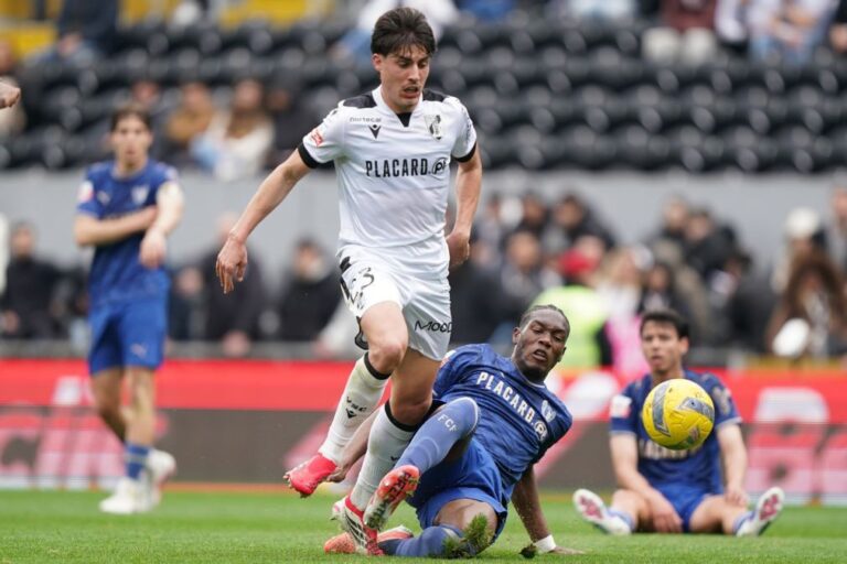 Vitória de Guimarães confirma Diogo Sousa no Estrasburgo por 11 ME