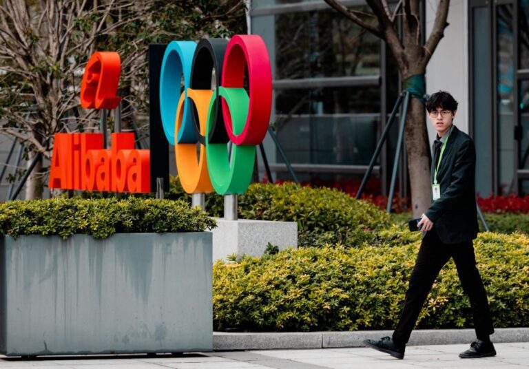 Pentágono inclui Alibaba, Baidu e BYD em lista de empresas ligadas ao Exército chinês