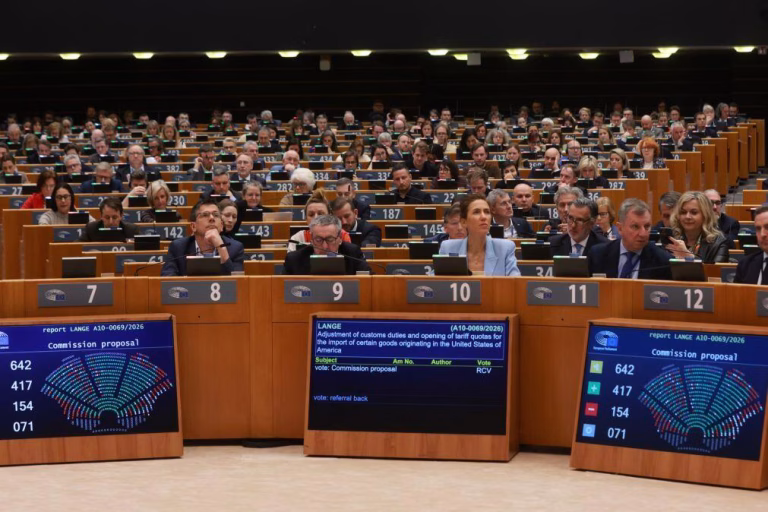Eurodeputados aprovam regras para proteger contribuintes em caso de falência bancária