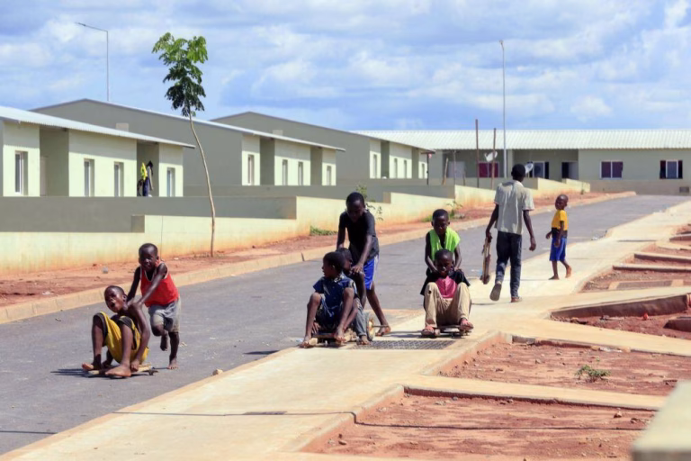 Papa/Angola: Bairros 