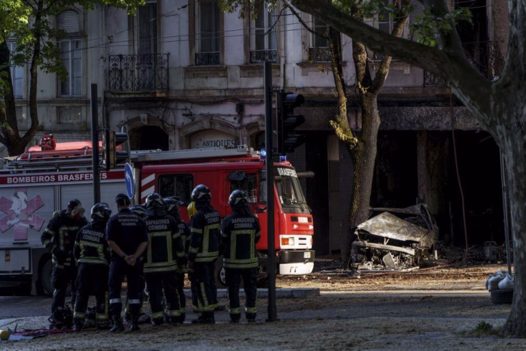 Dois mortos no despiste que causou incêndio no centro de Coimbra