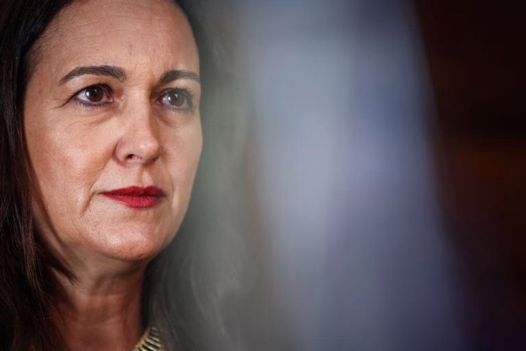 Ministra da Justiça fala em tolerância zero para mortes nas prisões