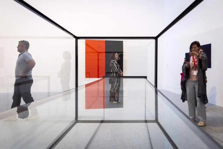 Exposição de José Pedro Croft no MAC/CCB abre porta para 25 anos de trabalho do artista