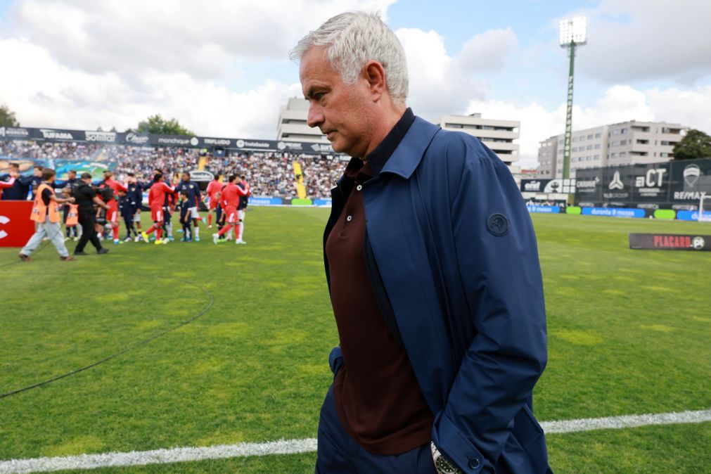 Benfica informa que Mourinho sai por 15 ME se Florentino Pérez vencer eleições do Real Madrid