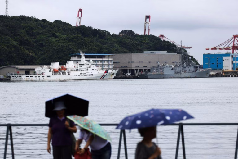 China lança operação perto de Taiwan após negociações entre Japão e Filipinas