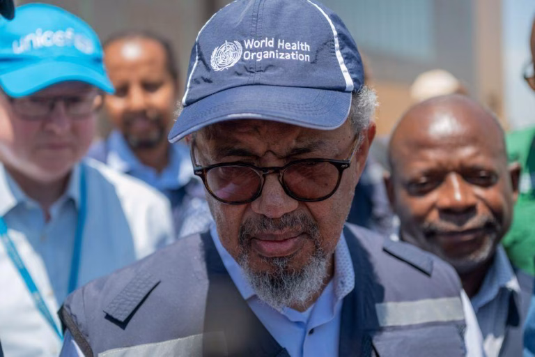 Diretor-geral da OMS chega a epicentro do surto de ébola na República Democrática do Congo
