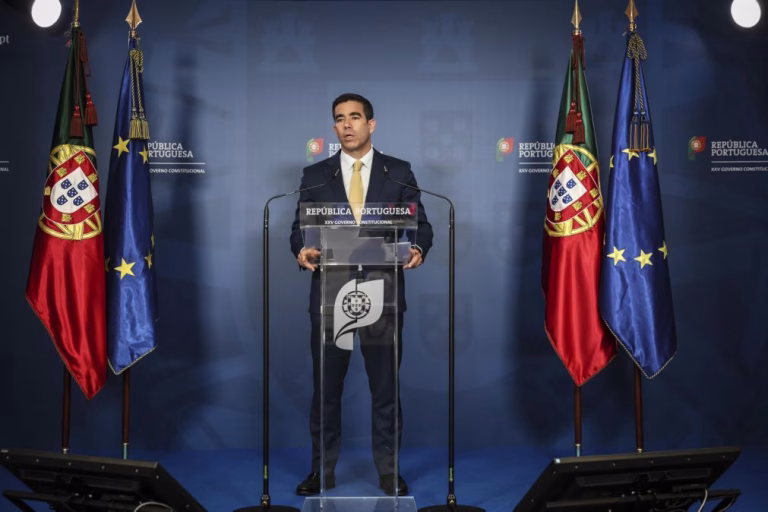 Governo admite necessidade de 